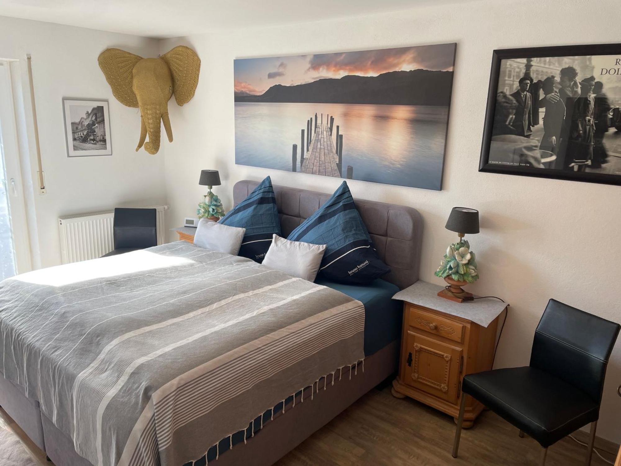 Luckylake Apartment *